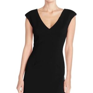 BANANA REPUBLIC - V-Neck LBD
